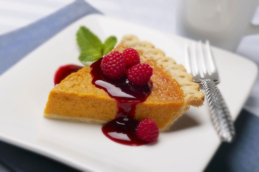 Sweetheart Dessert: Organic Sweet Potato Pie with Raspberry Sauce